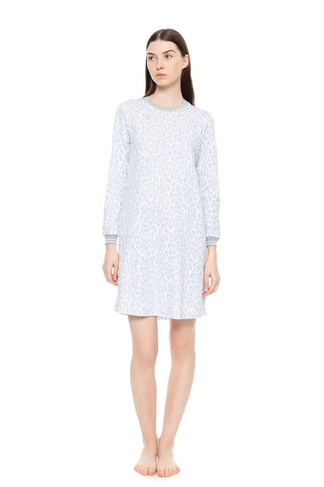 W1577 - Type - NIGHTGOWN AQUA LEO
