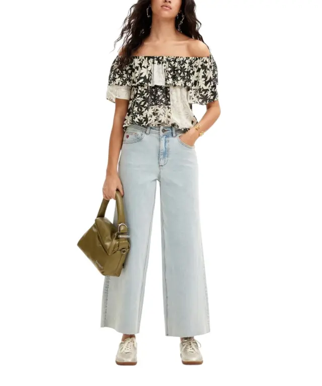 Desigual - Γυναικείο T-shirt Anais 24SWBW01-1021 Μαύρο 2