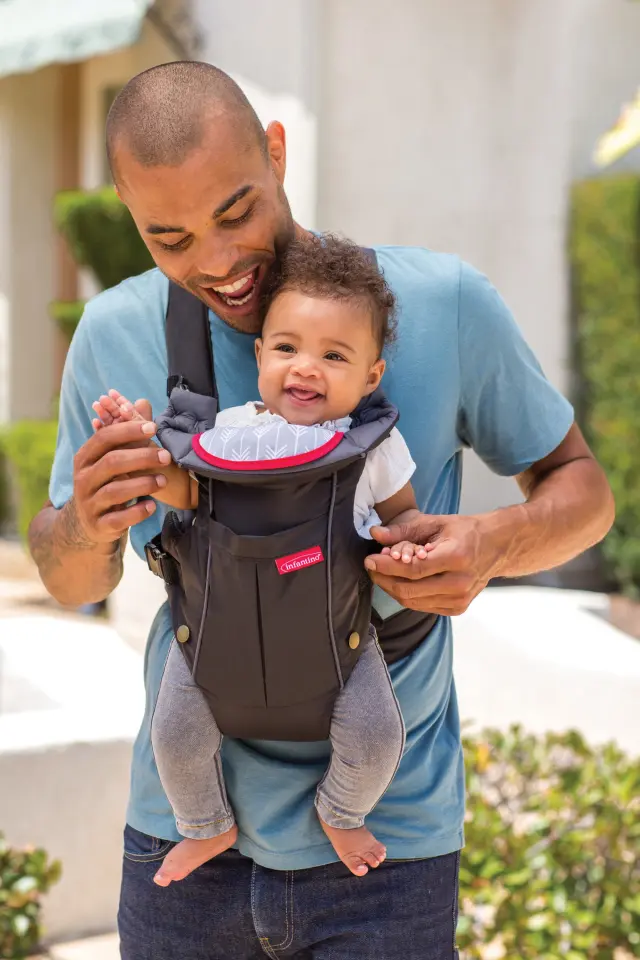 INFANTINO SWIFT CLASSIC CARRIER WITH POCKET GREY 3