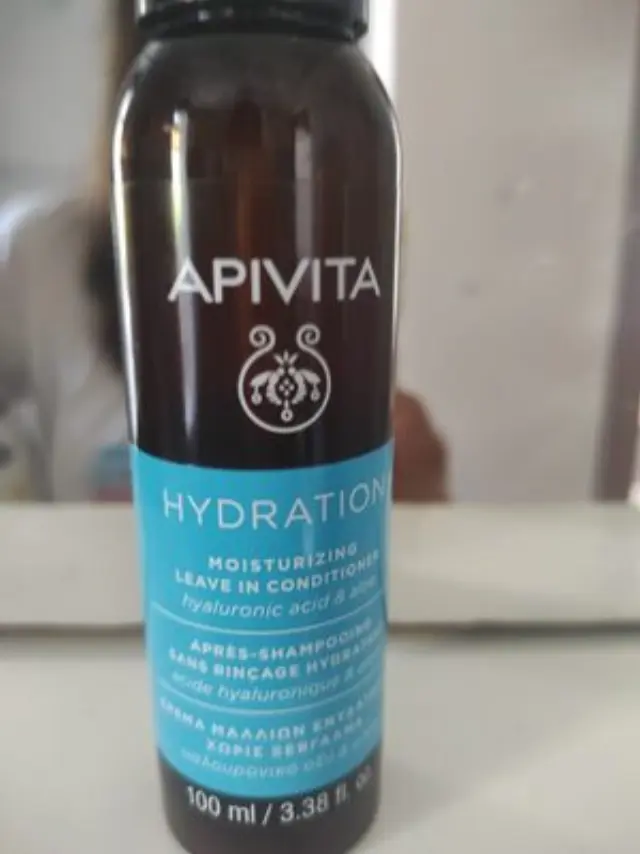 APIVITA Hydration Moisturizing Leave In Conditioner Μαλακτική Κρέμα Μαλλιών Χωρίς Ξέβγαλμα, 100ml