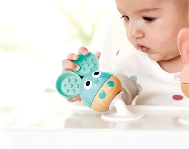 Hape Early Explorer Ξύλινη Κουδουνίστρα Ζωάκια Cheery Critter Rattle 3