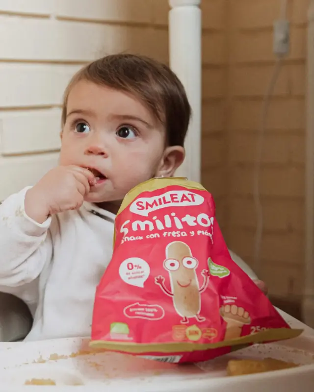Smileat, Snack Καλαμποκιού Smilitos, με Φρούτα, Βιολογικής Προέλευσης με Έξτρα Παρθένο Ελαιόλαδο, Φράουλα- Μπανάνα, Χωρίς Γλουτένη, 25gr 2