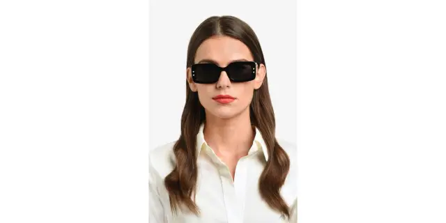 Carolina Herrera Γυναικεία Γυαλιά Ηλίου με Μαύρο Κοκκάλινο Σκελετό και Μαύρο Φακό HER 0187/S 80S/IR 2