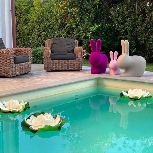 Qeeboo - Rabbit Chair 3