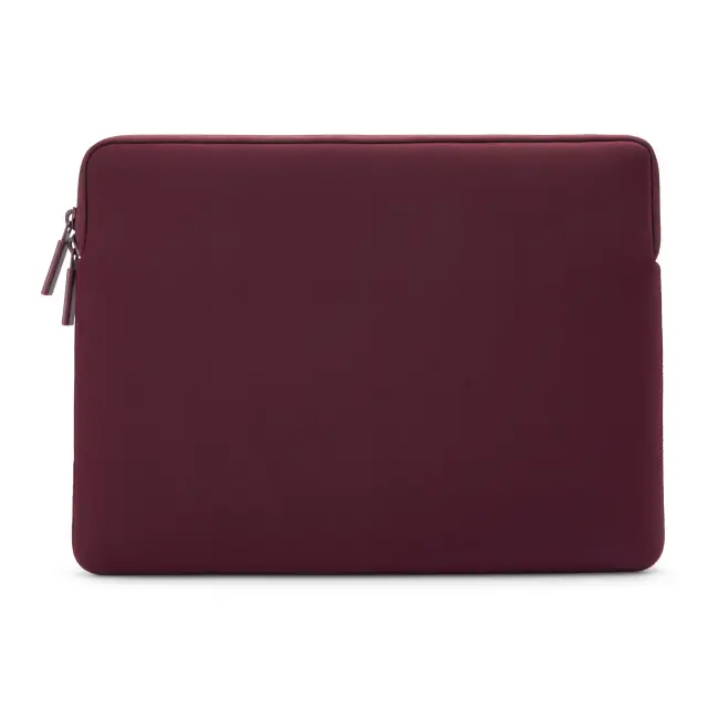 Pipetto Classic Fit Sleeve, burgundy - MacBook Neo 13 (A18 Pro)