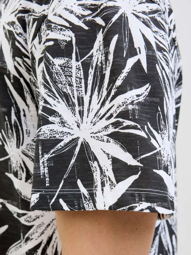 JJEBRYAN AOP TEE S/S O-NECK SN Black 2