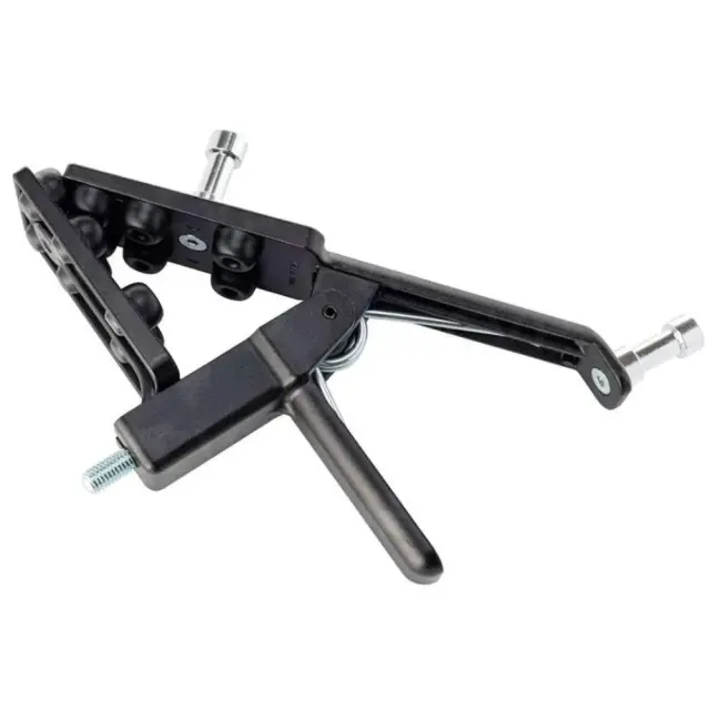 Avenger C1525 Adjustable Gaffer Grip 3