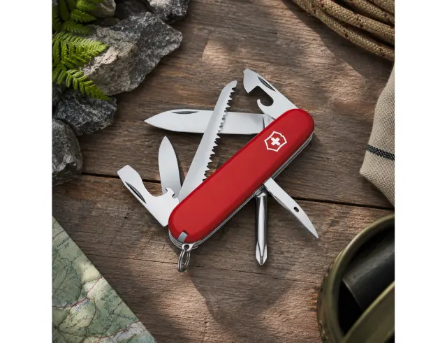 Ελβετικός Σουγιάς Victorinox Hiker με 13 λειτουργίες και μήκος 9.1cm - Red 1.4613
