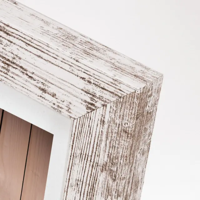 Kορνίζα τοίχου NELSON 6 50X70 ξύλινη mdf για παζλ η φωτογραφία 50Χ70 χρώμα λευκό με καφέ νερά ξύλου και σημάδια παλαίωσης 2