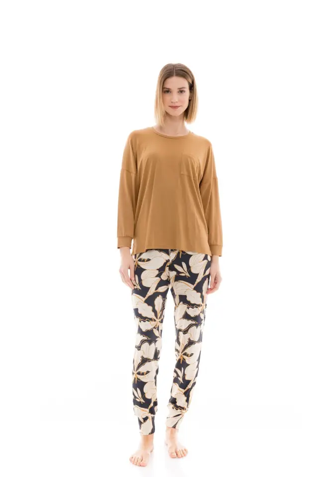 W1332 - Type - PYJAMA GOLD LEAF 2