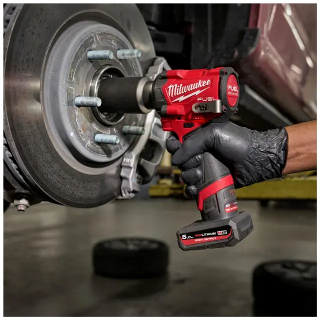 Milwaukee 4933493455 - Συμπαγές Μπουλονόκλειδο M12 FUEL™ FCIWF12G3-502X 1/2˝ με Δαχτυλίδι Συγκράτησης με 2 Μπαταρίες 5.0Ah (2x 5.0Ah) + Φορτιστή σε Βαλίτσα Μεταφοράς 2