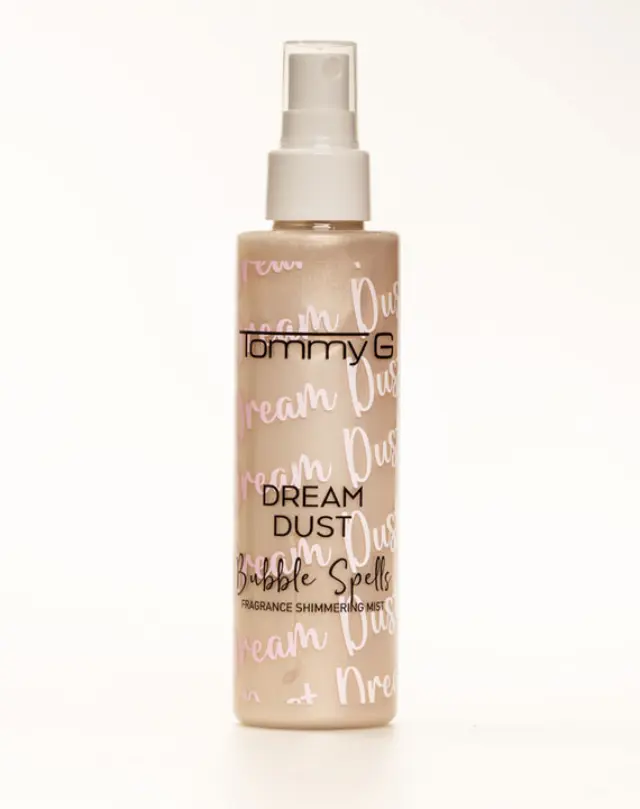 Dream Dust Shimmering Mist Bubble Spells 150ml