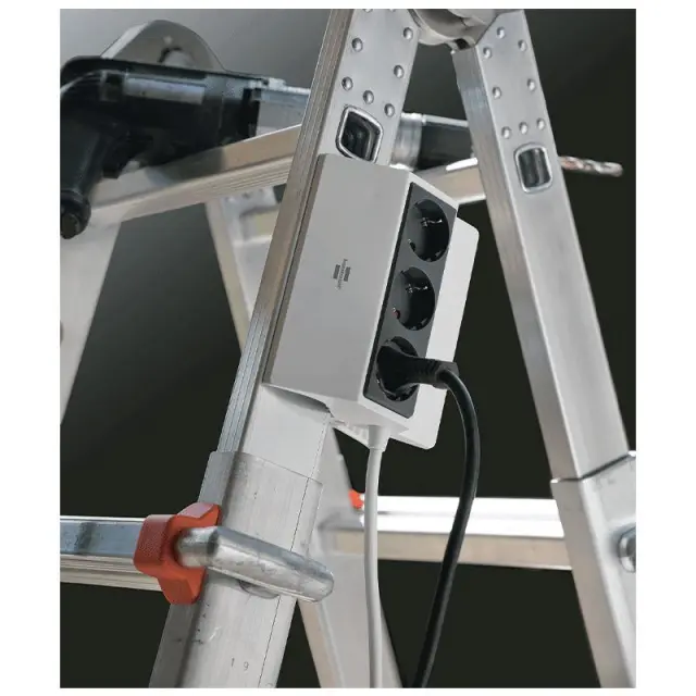 Brennenstuhl 1150070 Πολύπριζο 3 Θέσεων με Κλιπ και Καλώδιο 3m 2