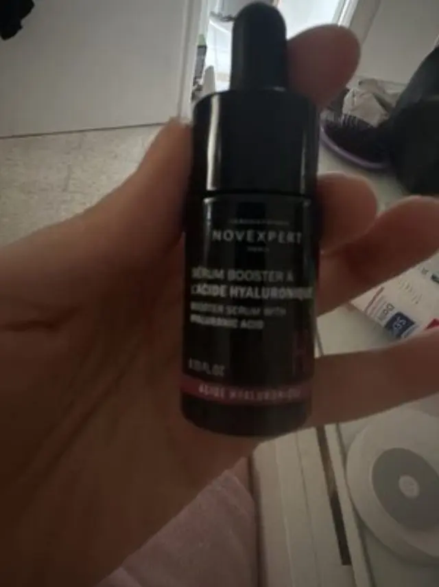 Ορός Booster με Υαλουρονικό Οξύ 10ml