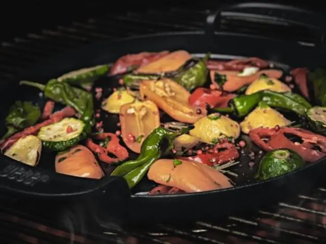 Μαντεμένιο Σκεύος Gourmet Ταψί, Τηγάνι GBS - Weber 3