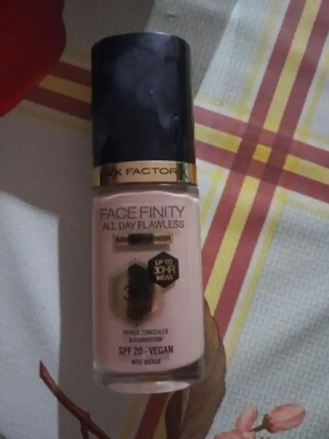Max Factor Facefinity All Day Flawless 3 In 1 Foundation Spf20 55 Beige 30ml