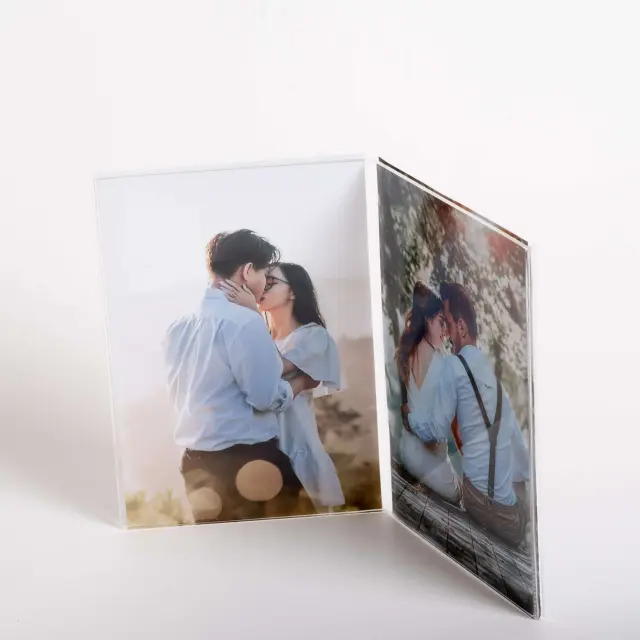 κορνίζα plexiglass ακρυλική διπλή επιτραπέζια για 2 φωτογραφιες 10x15cm κάθετες 3