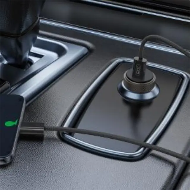 Universal φορτιστής αυτοκινήτου USB-C και με αποσπώμενο καλώδιο, σε γκρι χρώμα 2