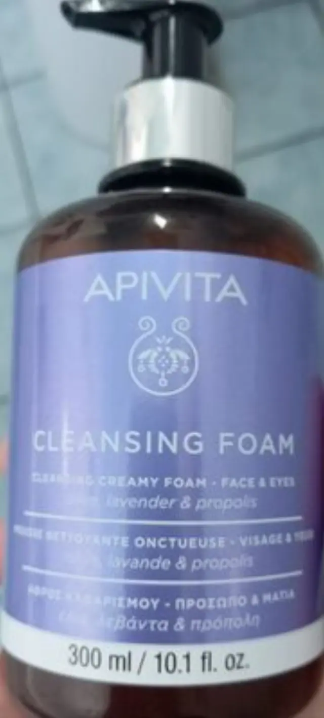 APIVITA Cleansing Foam Face & Eyes Κρεμώδης Αφρός Καθαρισμού για Πρόσωπο & Μάτια με Ελιά, Λεβάντα & Πρόπολη, 300ml