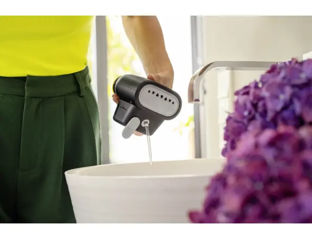 Σύστημα ατμού κάθετου σιδερώματος Karcher 2.863-332.0 μαύρο2.863-332.0 3