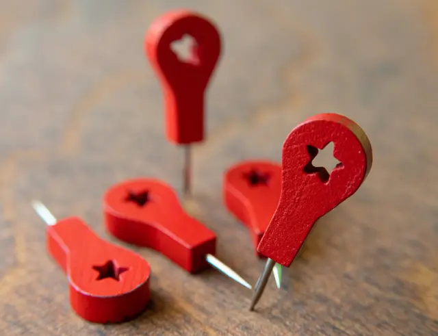 Pins για ξύλινο χάρτη WoodMyMap - 11 τεμάχια - RedPINS 11TMX RD
