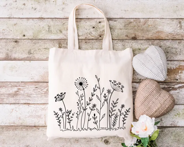 Τσάντα πάνινη υφασμάτινη εκρού με σχέδιο flowers ΑΡΤ 03 διαστάσεις: 38x40cm μαζί με τα χερούλια 38x70cm