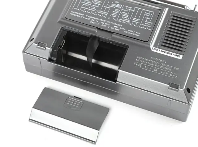 Φορητό ραδιόφωνο - KK9815 - 498155 - Silver 3