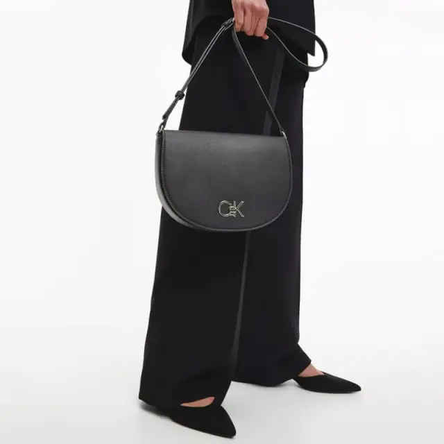 Calvin Klein - Γυναικεία Τσάντα Ώμου Ck Re-Lock Saddle Bag K60K609871-BAX Μαύρο 3