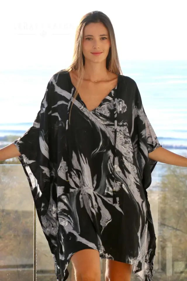 LARA ETHNICS "JAYA" PONCHO (JAYA-BLACK)