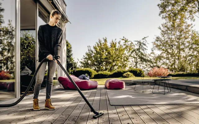 ΣΚΟΥΠΑ ΞΗΡΗΣ + ΥΓΡΗΣ ΑΝΑΡΡΟΦΗΣΗΣ WD4 V 1.628-201.0 KARCHER 2