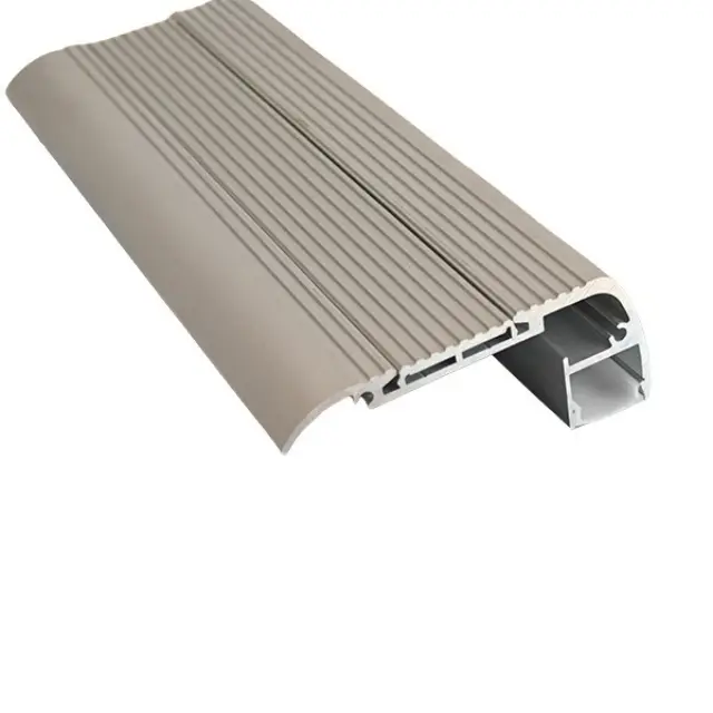 145-70961 ΠΡΟΦΙΛ ΕΞΩΤΕΡΙΚΟ ΓΙΑ ΣΚΑΛΑ 2000*63,7*47,9*27,5 PLUS EUROLAMP