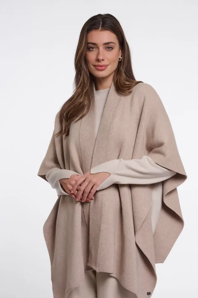 RINO & PELLE “SANTO” KNITTED CAPE (SANTO-7002611-BEIGE) - One-size 2