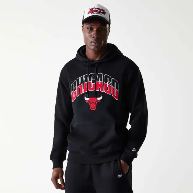 New Era Men's NBA Arch Chicago Bulls Graphic Oversize Hoodie Μαύρο 60684505 (New Era)