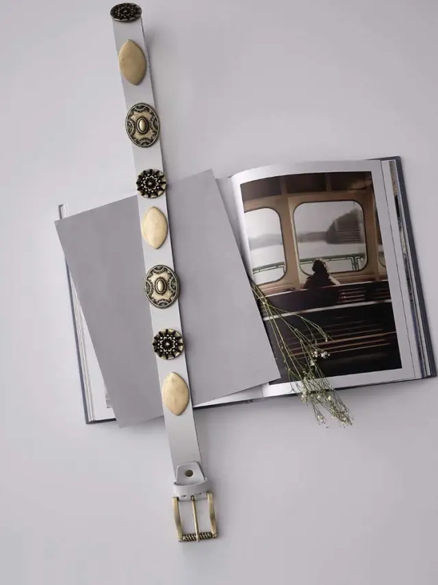 More than a feeling off white bronze belt INDIVIDUAL ART LEATHER