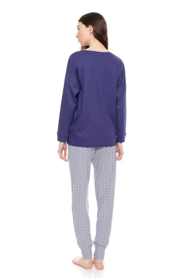 W1547 - Type - PYJAMA GEO LOVERS 2