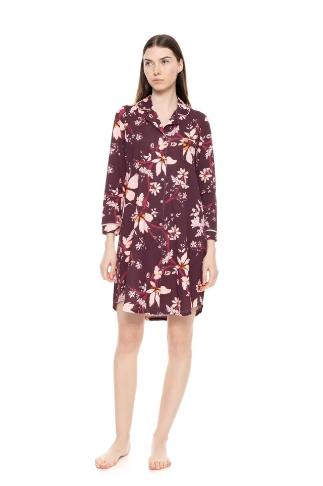 W1541 - Type - NIGHTGOWN BUTTONED MAGENDA FLOWER