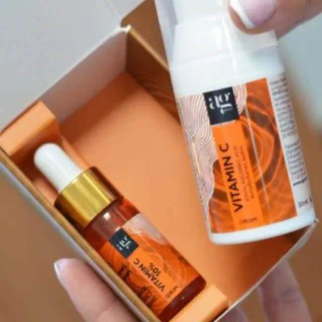 AG PHARM - Vitamin C 10% Serum 10ml & Face Cream 30ml 2