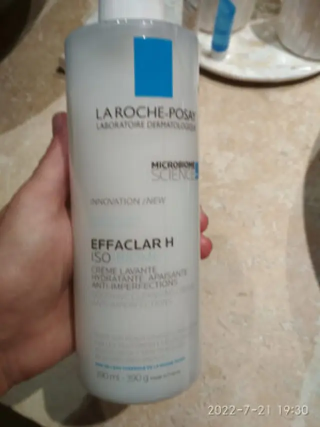 La Roche Posay Effaclar H Iso-Biome Κρέμα Καθαρισμού Προσώπου για Ακνεϊκές Επιδερμίδες 390ml
