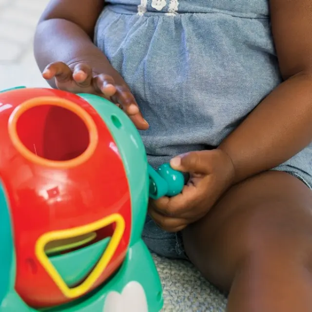 INFANTINO JUMBO SHAPE SORTER 3