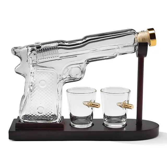 The Source Σετ με Καράφα Πολυτελείας "Όπλο" & Ποτήρια / Gun Decanter Set 3