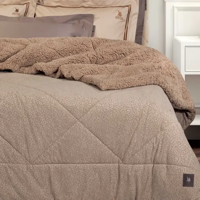 Κουβερτοπάπλωμα 240x250 King Size 700gsm Essential Greenwich Polo Club 4437 Taupe 100% Πολυέστερ 2