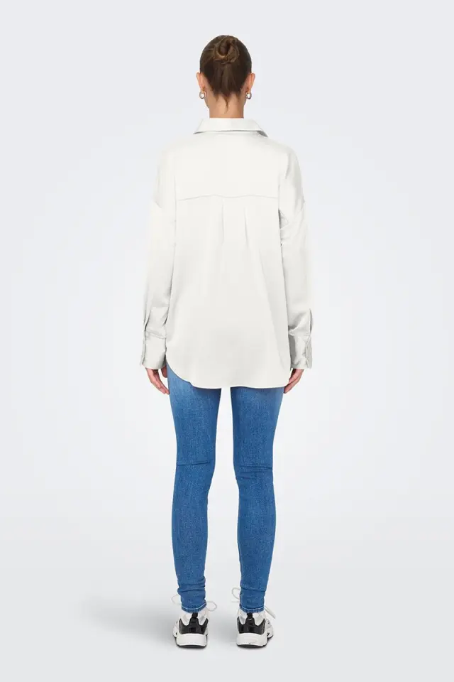 Only Onlmarta Σατέν Πουκάμισο σε Oversized Γραμμή με Μακριά Μανίκια Λευκό 2