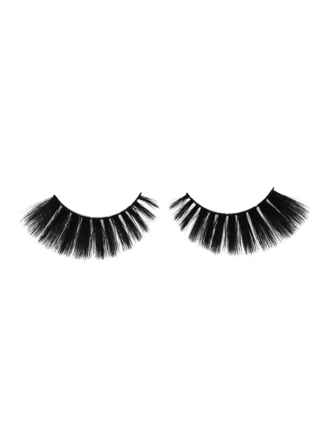 Pre-Glued Lashes Electra W7 2
