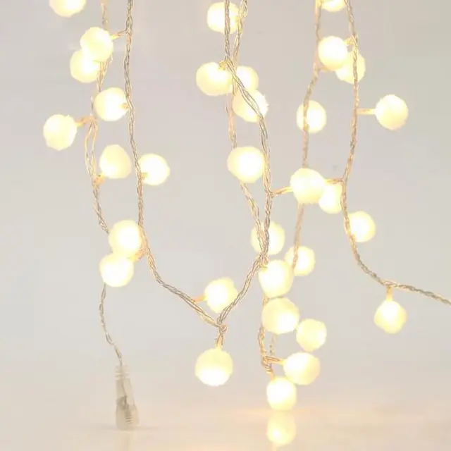 100 LED Με Λευκές Υφασμάτινες Μπάλες Επέκταση Ως 3 Μετασχηματιστή Προέκταση 300cm Διάφανο Καλώδιο Θερμό Λευκό Φως IP44