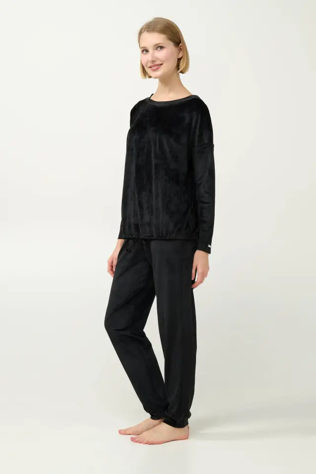 Γυναικεία Μονόχρωμη Φόρμα Βελουτέ Vamp 23084 BLACK - XL