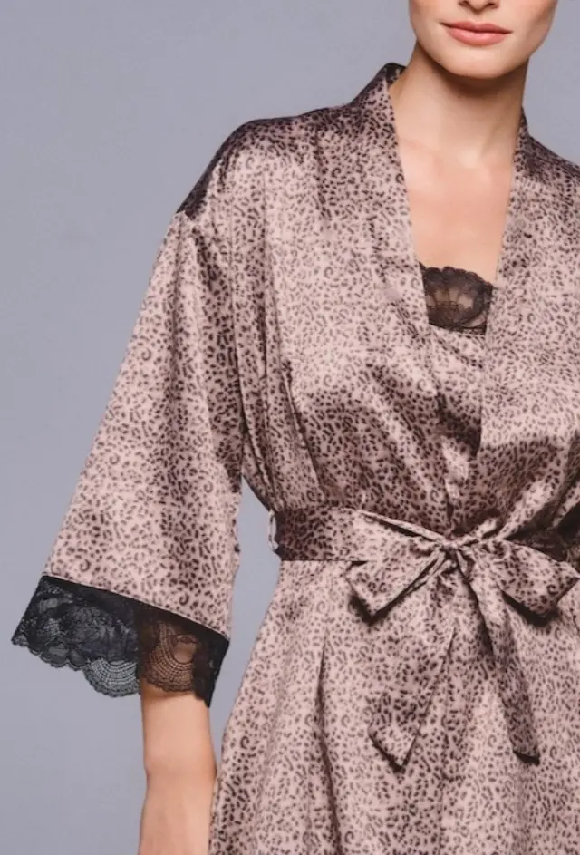Lida Ρόμπα Σατέν Animal Print Black Lace 2