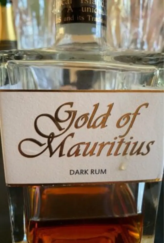 GOLD OF MAURITIUS DARK RUM 700ML
