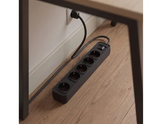 Πολύπριζο Philips - 5x Schuko - Με Διακόπτη On/Off - Παιδική Προστασία - Καλώδιο 1.5m - Μαύρο1150102-0028