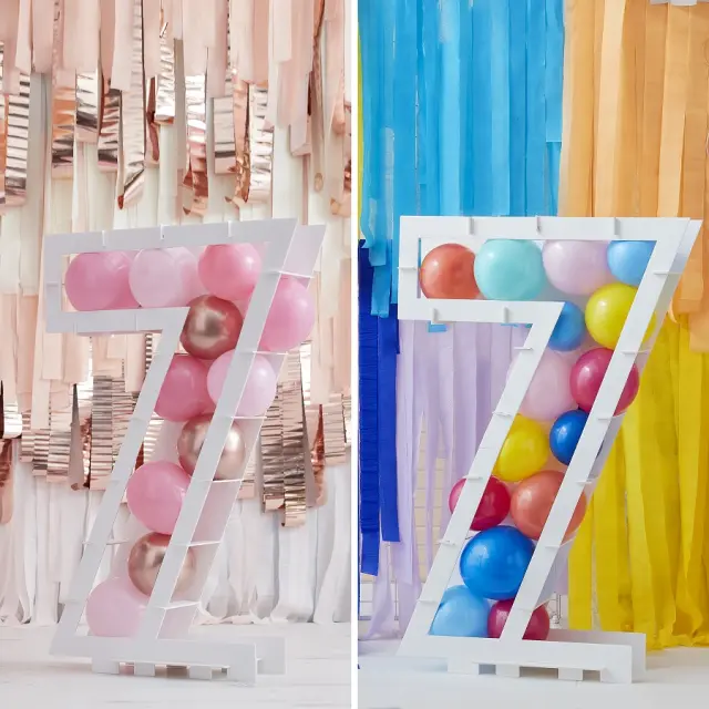 Balloon Mosaic Number Stand 7