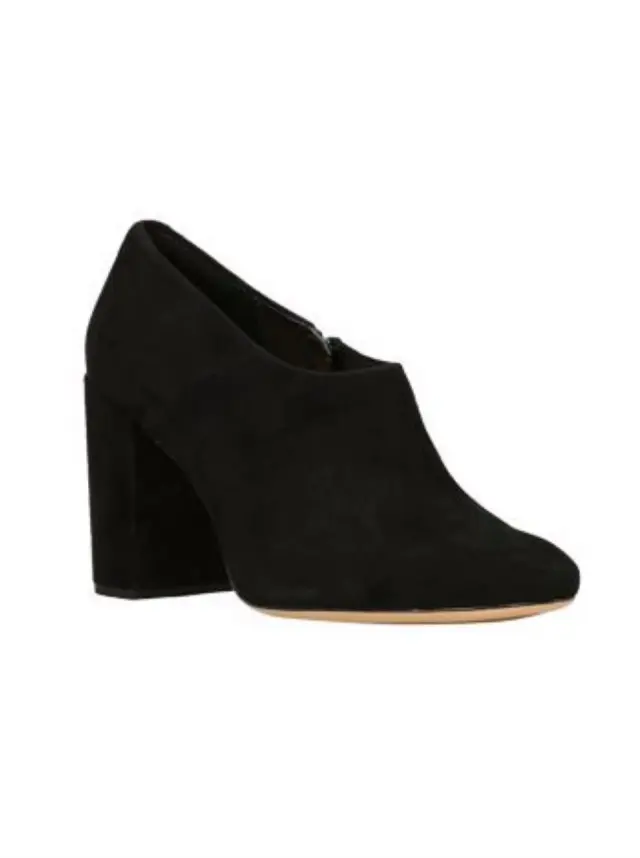 Amabel Clara / Black Suede 2